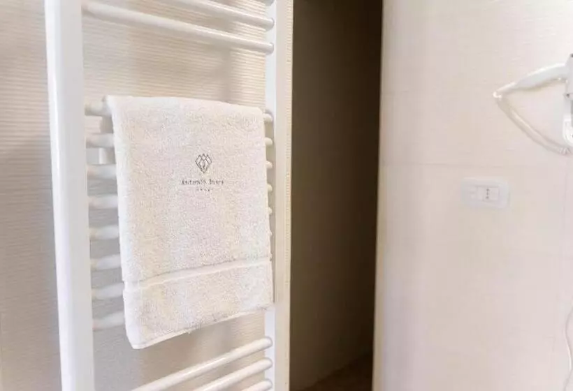 Aamiaismajoitus (B&B) Antonio Busco Rooms