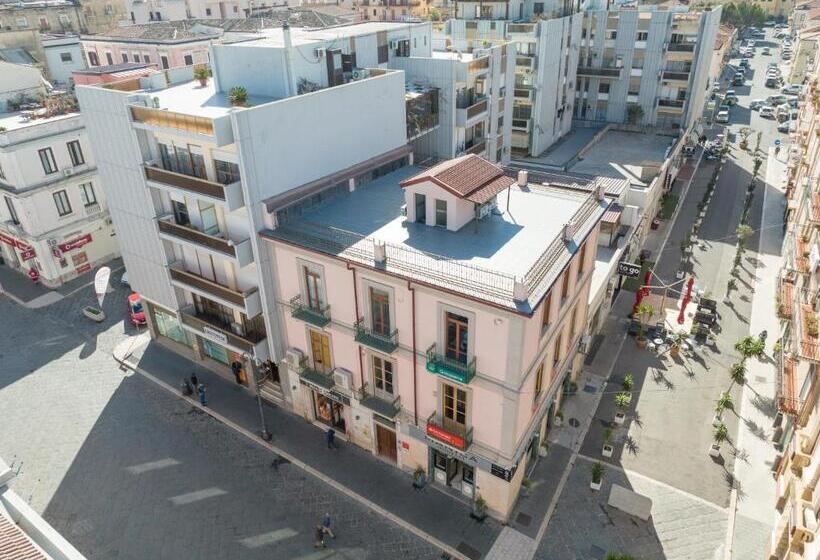 تختخواب و صبحانه Le Suite Di Via Veneto,35