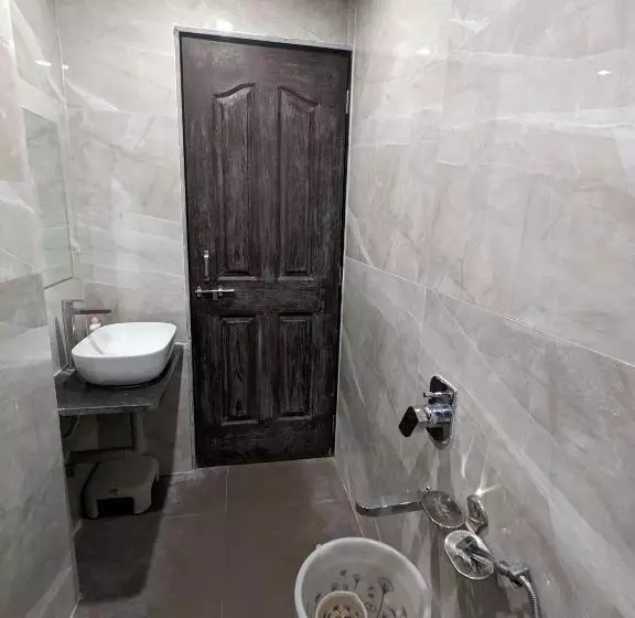 Kapselihotelli And Villa Samarth Palace