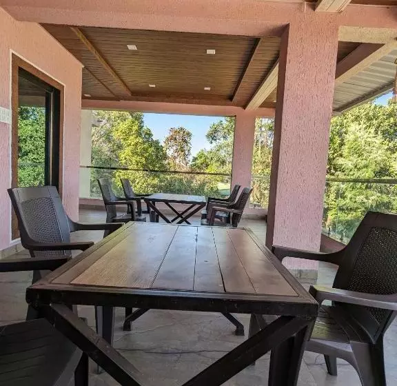 Kapselihotelli And Villa Samarth Palace