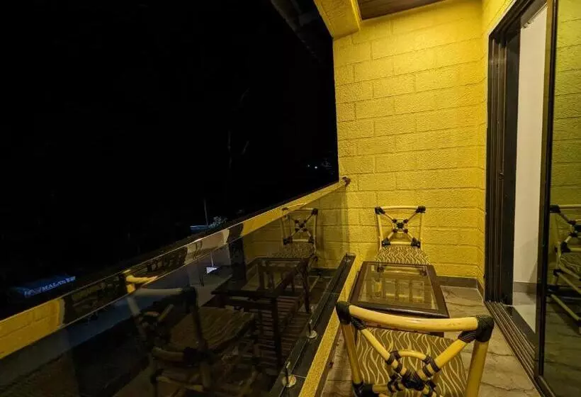 Kapselihotelli And Villa Samarth Palace