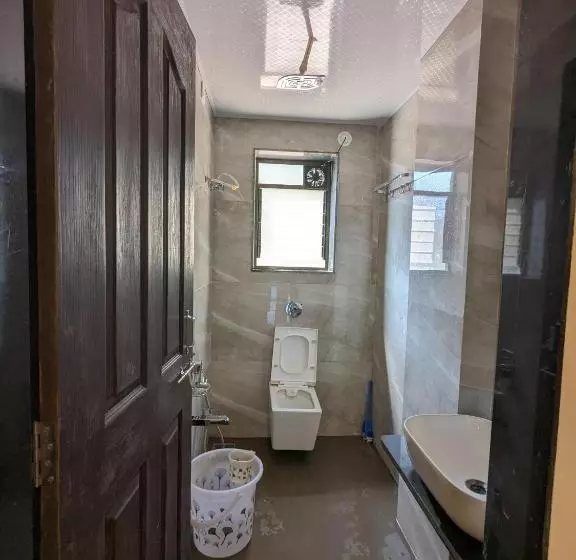 Kapselihotelli And Villa Samarth Palace