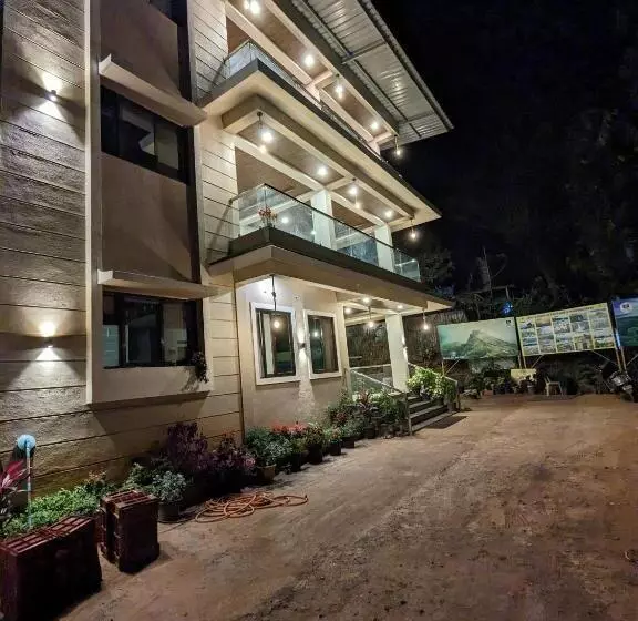 Kapselihotelli And Villa Samarth Palace