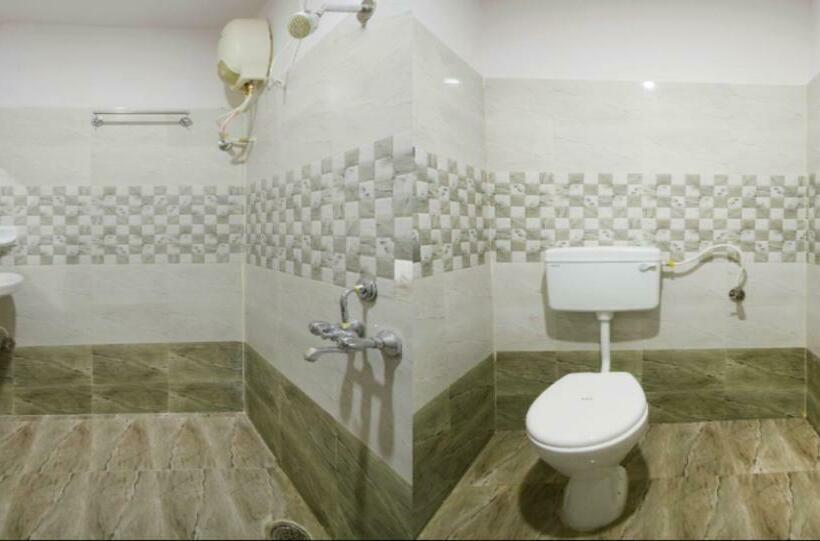 酒店 Grand Ashirwad By Wb Inn