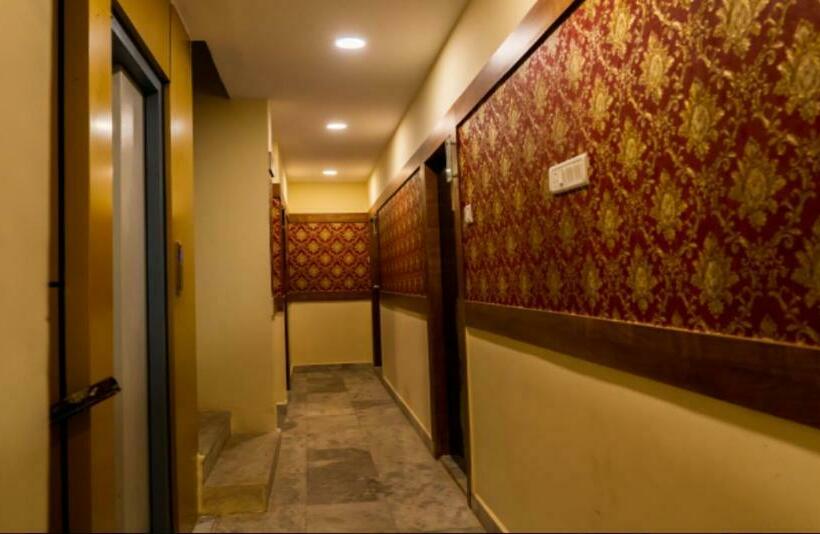 酒店 Grand Ashirwad By Wb Inn