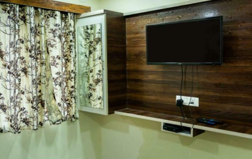 酒店 Grand Ashirwad By Wb Inn