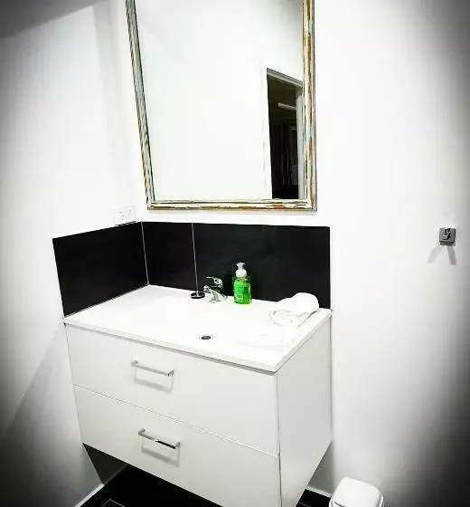 The Corner Store B&b