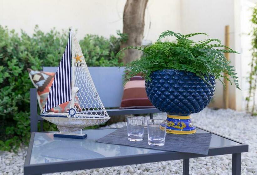 Mrbrown Cinzia Resort Beach