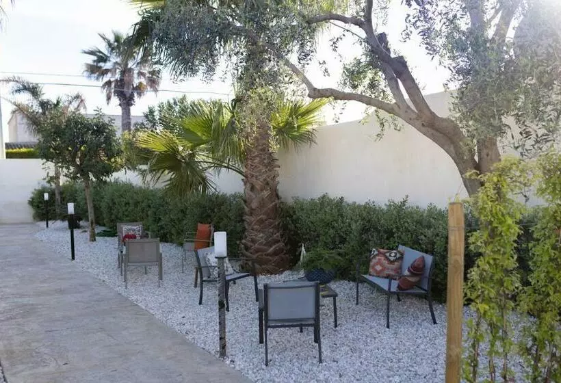 Mrbrown   Cinzia Resort Beach