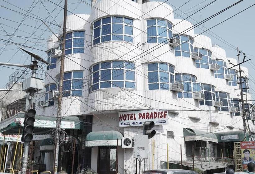 호텔 Paradise By Wb Inn