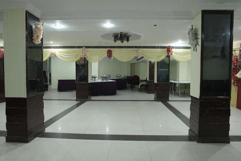 호텔 Paradise By Wb Inn