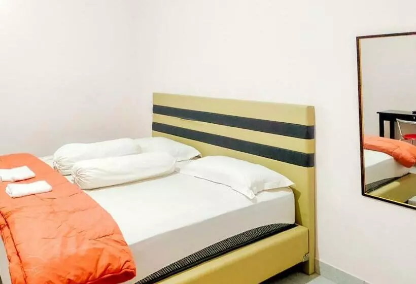 Reddoorz @ Makarios Hotel Poso