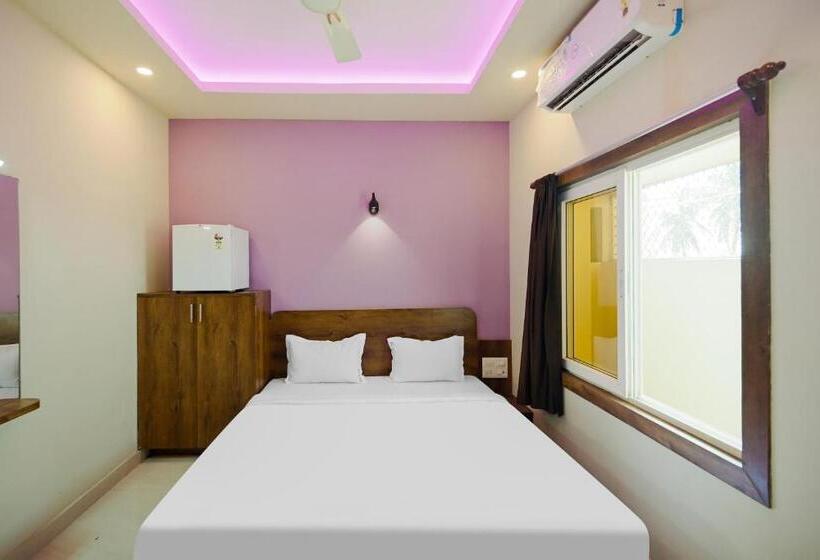 ホテル Spot On Blue Sagar