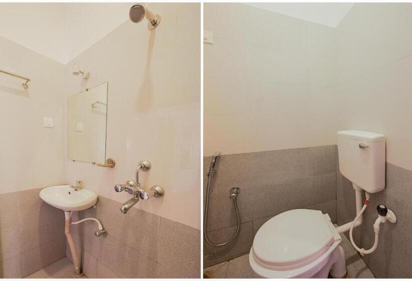 ホテル Spot On Blue Sagar