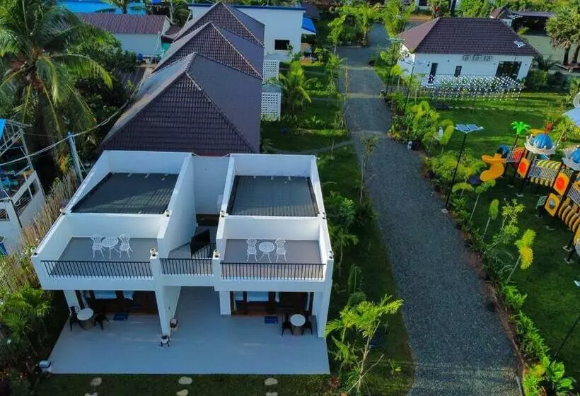 Sunset Resort