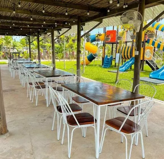 Sunset Resort