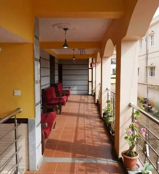 Retkeilymaja Anika Palace By Pepe Inn