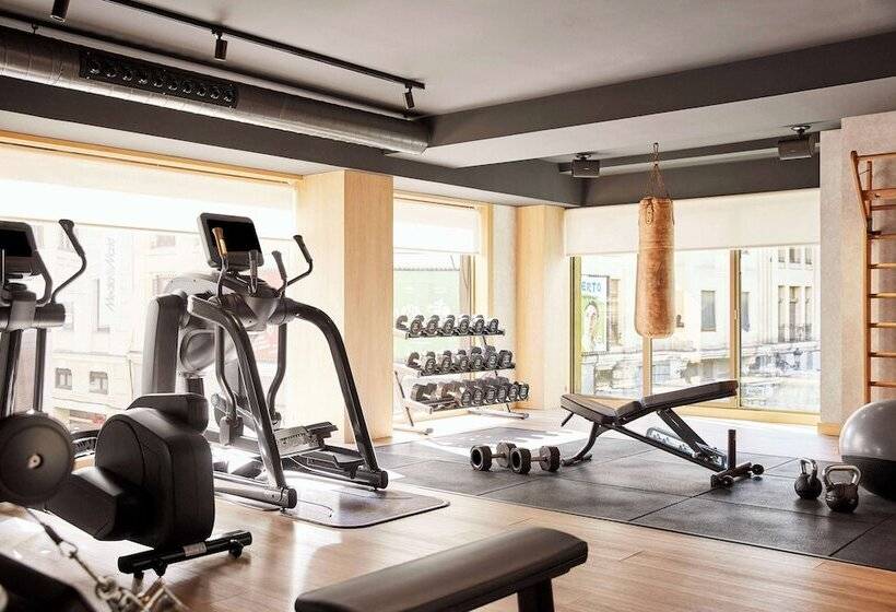 هتل Thompson Madrid, By Hyatt