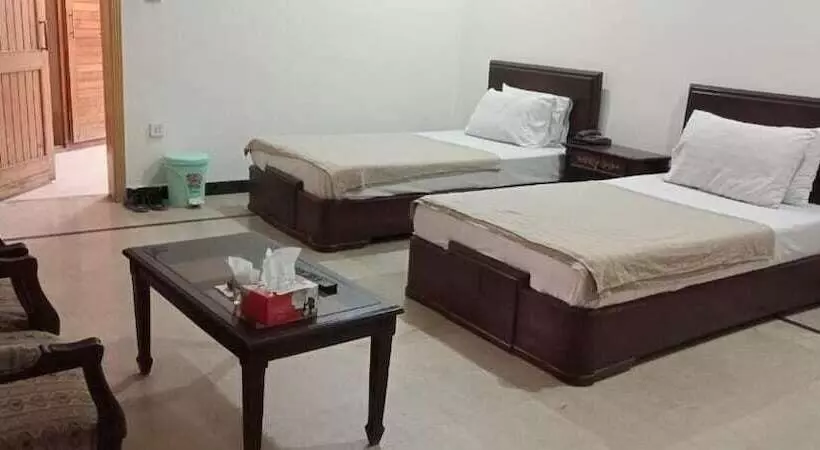 هتل Luxury Palace Peshawar