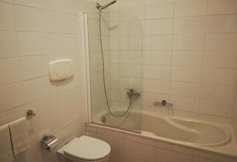 مبيت وإفطار Etna Inn