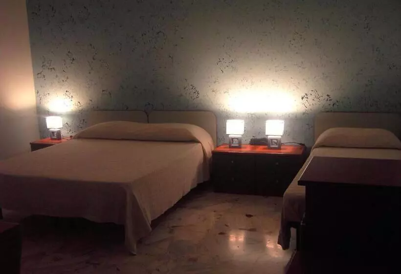 تختخواب و صبحانه Etna Inn