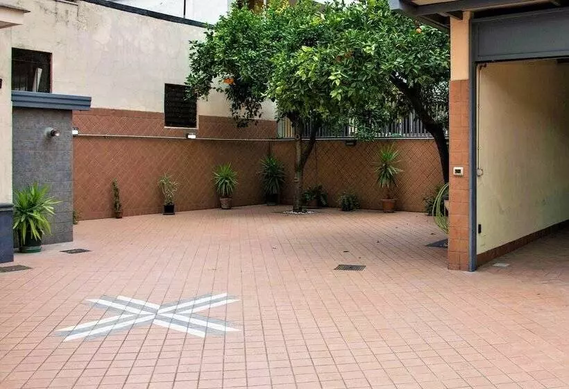 Aamiaismajoitus (B&B) Pompei Luxury Rooms