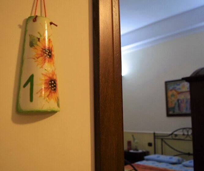 צימר Pompei Luxury Rooms