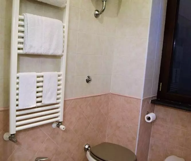 Aamiaismajoitus (B&B) Pompei Luxury Rooms