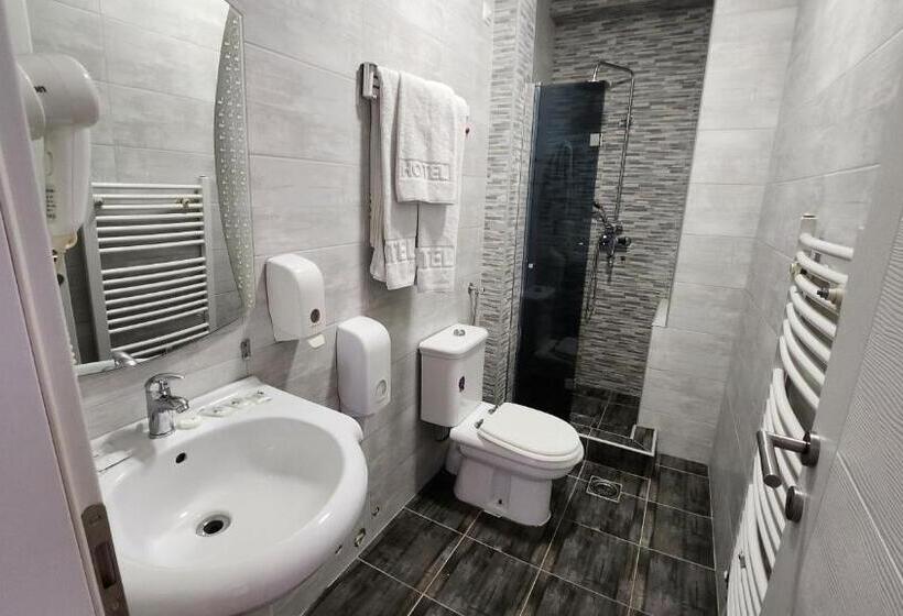 هتل Rile Men Blue