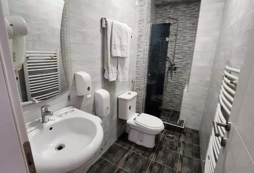 هتل Rile Men Blue