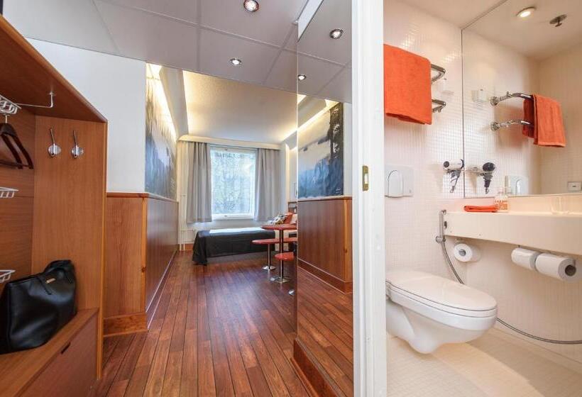 Forenom Aparthotel Tampere