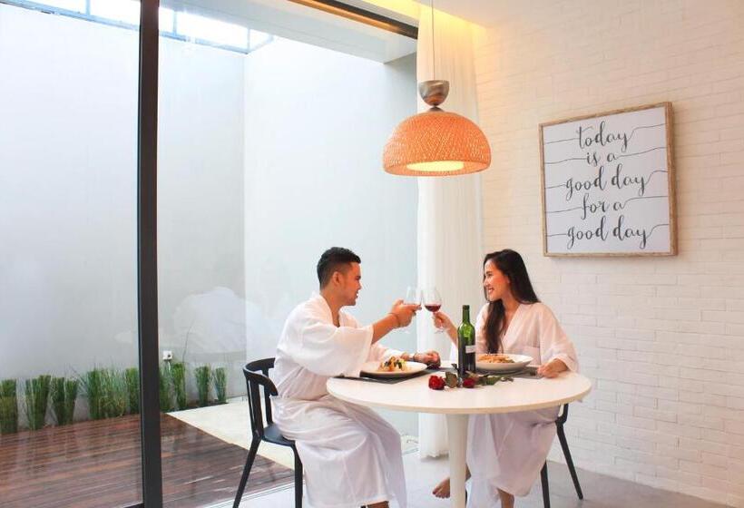 Harris Hotel & Conventions Malang