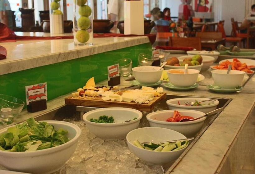 Harris Hotel & Conventions Malang