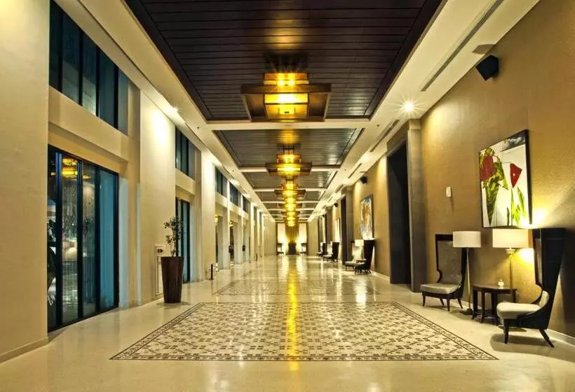 Harris Hotel & Conventions Malang