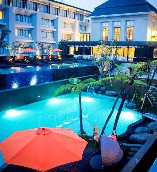 Harris Hotel & Conventions Malang