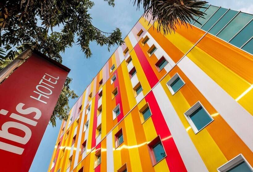 בית מלון כפרי Ibis Navi Mumbai   An Accor Brand