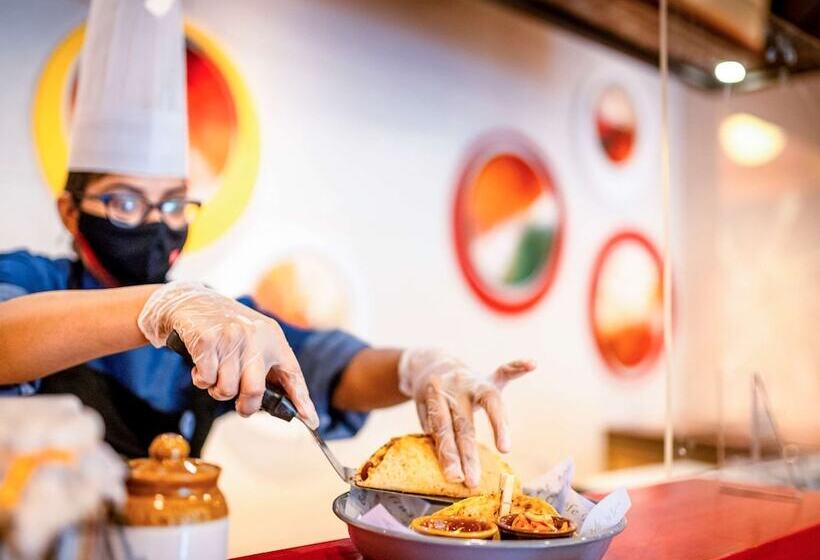 בית מלון כפרי Ibis Navi Mumbai   An Accor Brand