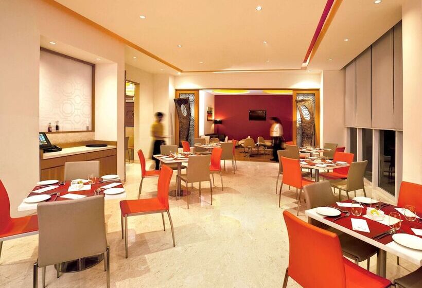 בית מלון כפרי Ibis Navi Mumbai   An Accor Brand