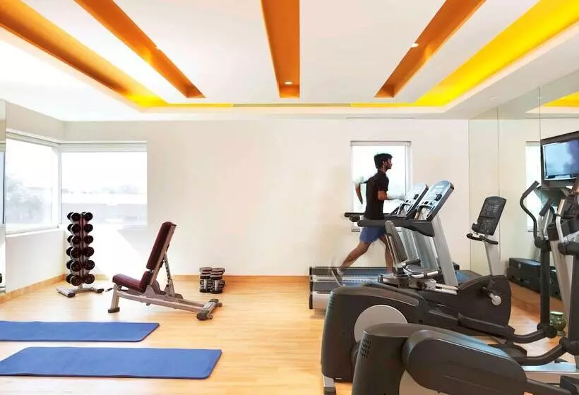 ホテル Ibis Navi Mumbai   An Accor Brand