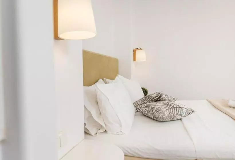 Отель Korali Boutique