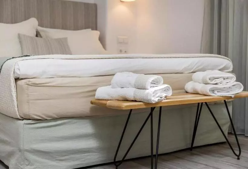 Отель Korali Boutique