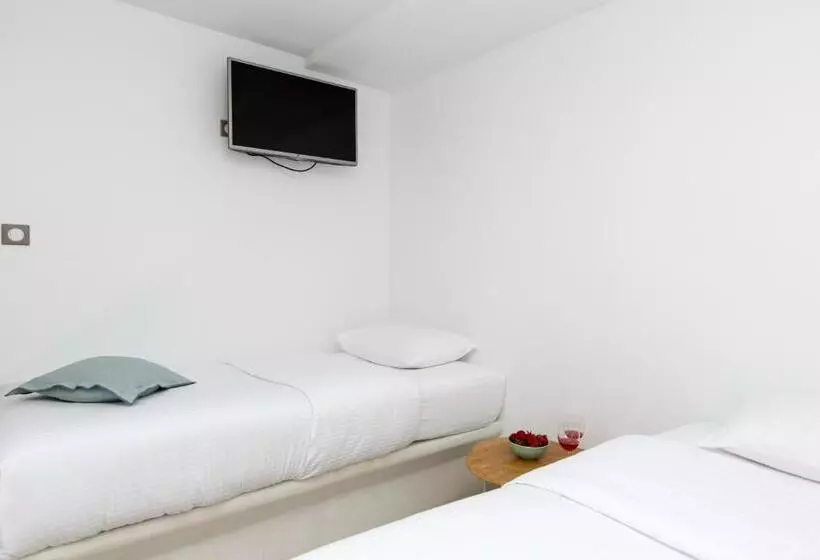 Отель Korali Boutique