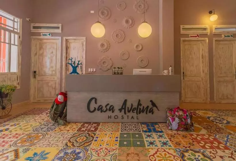 فندق Casa Avelina Boutique Hostel