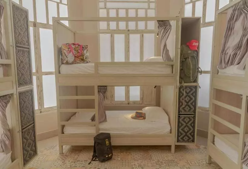 فندق Casa Avelina Boutique Hostel