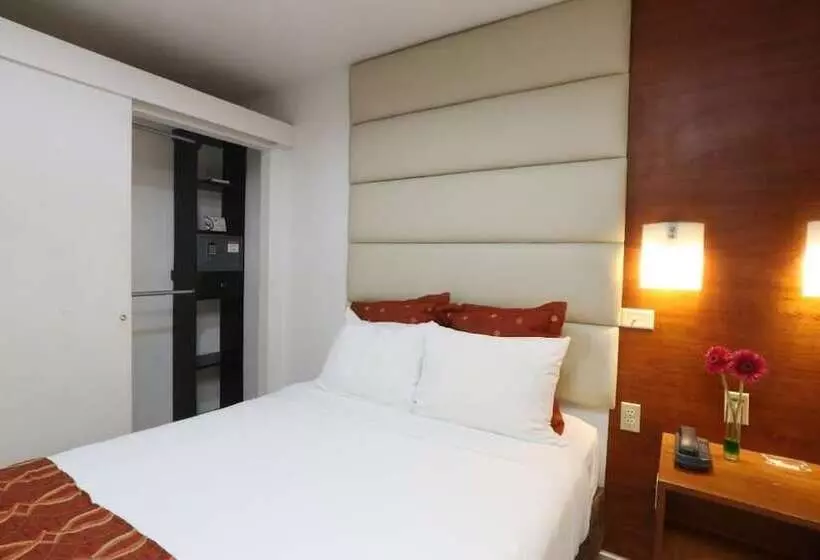 هتل Minister Business