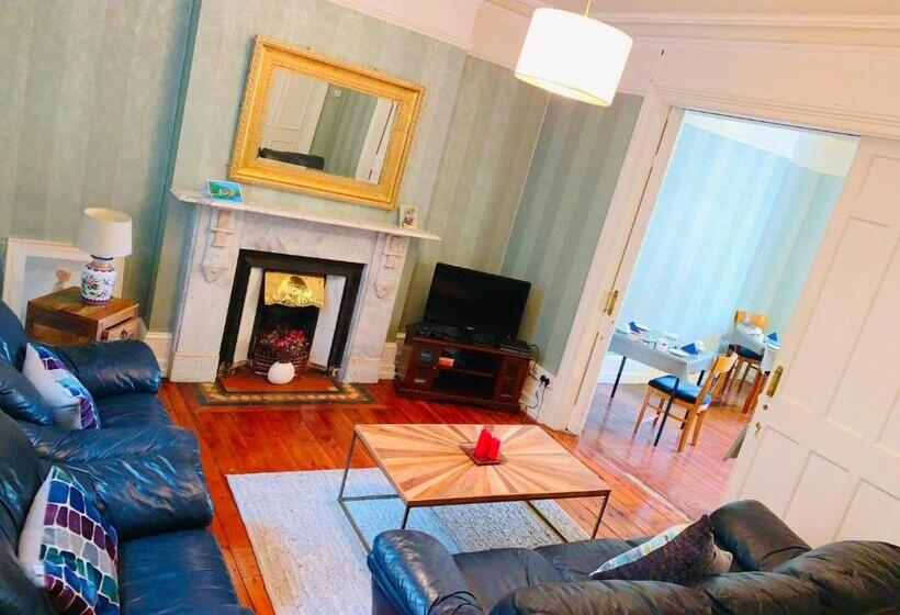 호텔 Redclyffe Guesthouse