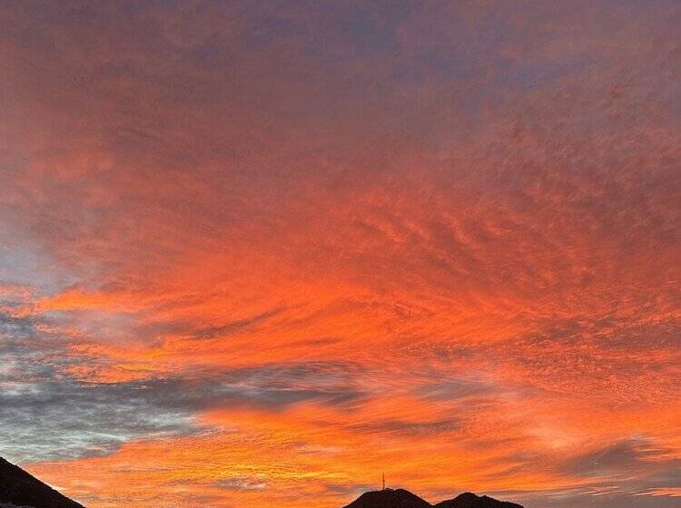 בית מלון כפרי Siesta Suites Boutique