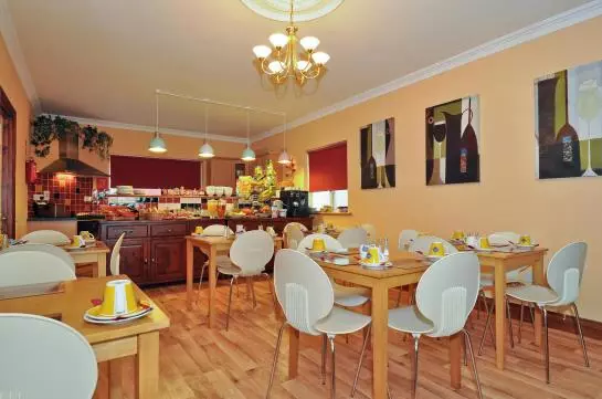 ペンション Pembroke House