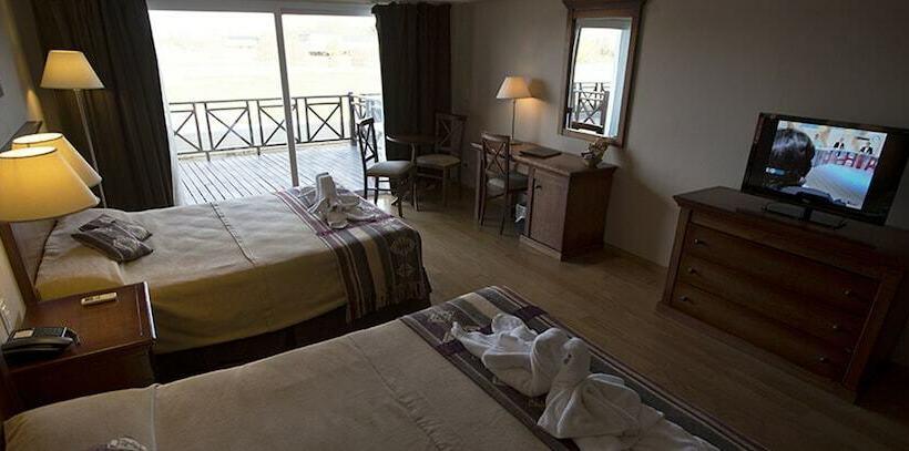 Howard Johnson Marinas & Resort