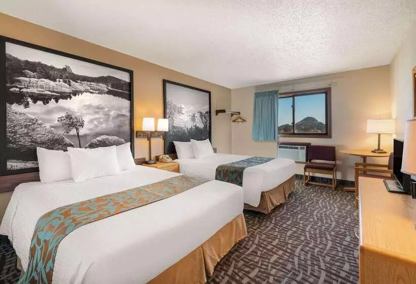 Motel Super 8 By Wyndham Hill City/mt Rushmore/ Area